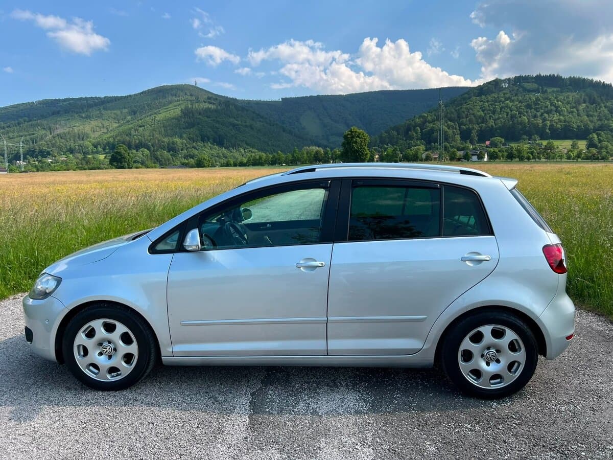 2009 Volkswagen GOLF - 2