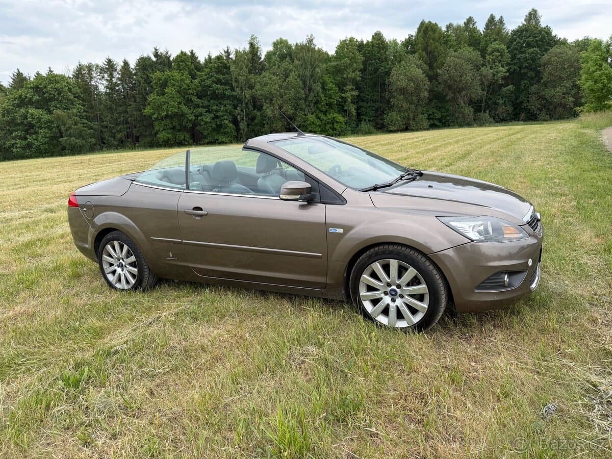 2010 Ford FOCUS - 2