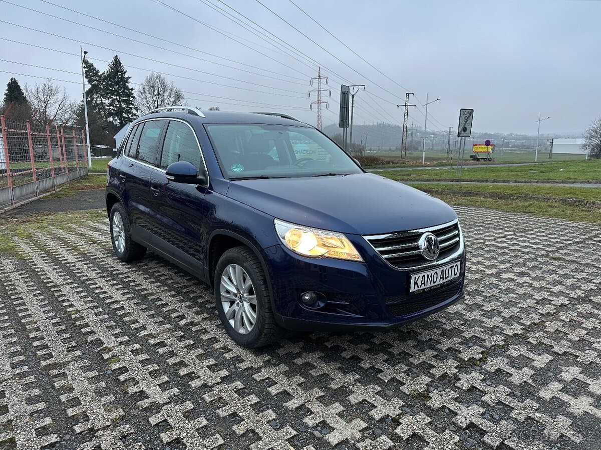 2010 Volkswagen TIGUAN - 2