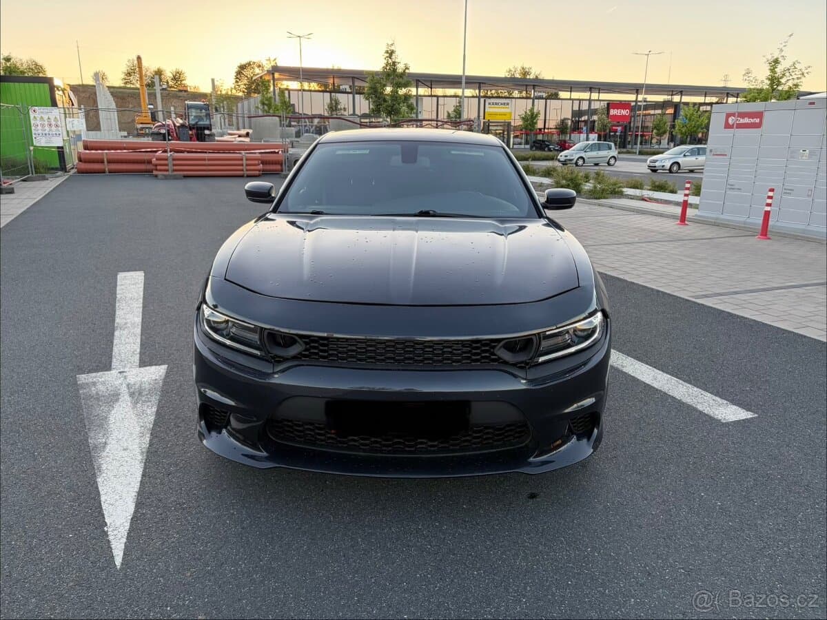 2017 Dodge CHARGER - 2