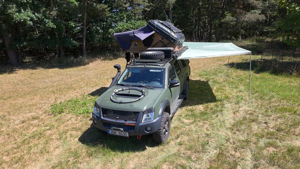 2010 Isuzu D-MAX - 2