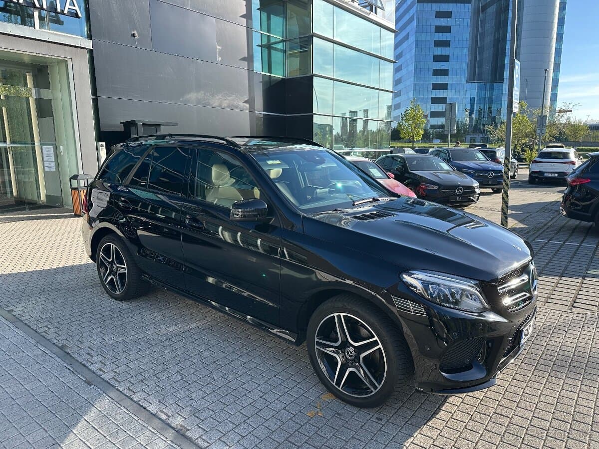 2019 Mercedes-Benz GL - 2