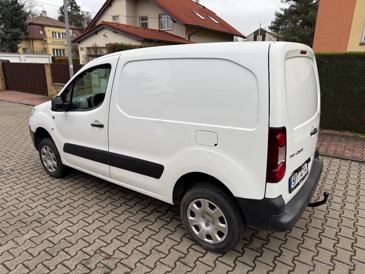 2013 Peugeot PARTNER - 2