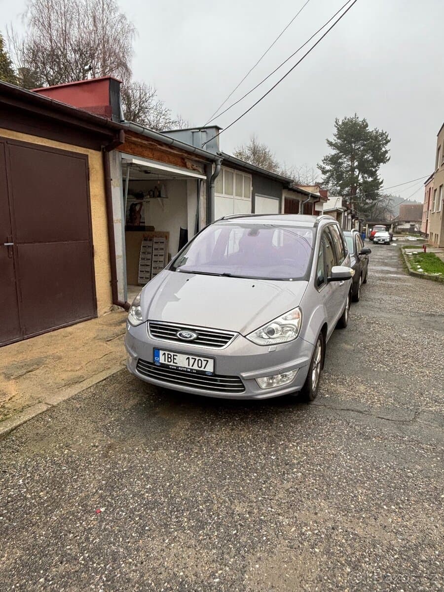 2011 Ford GALAXY - 2