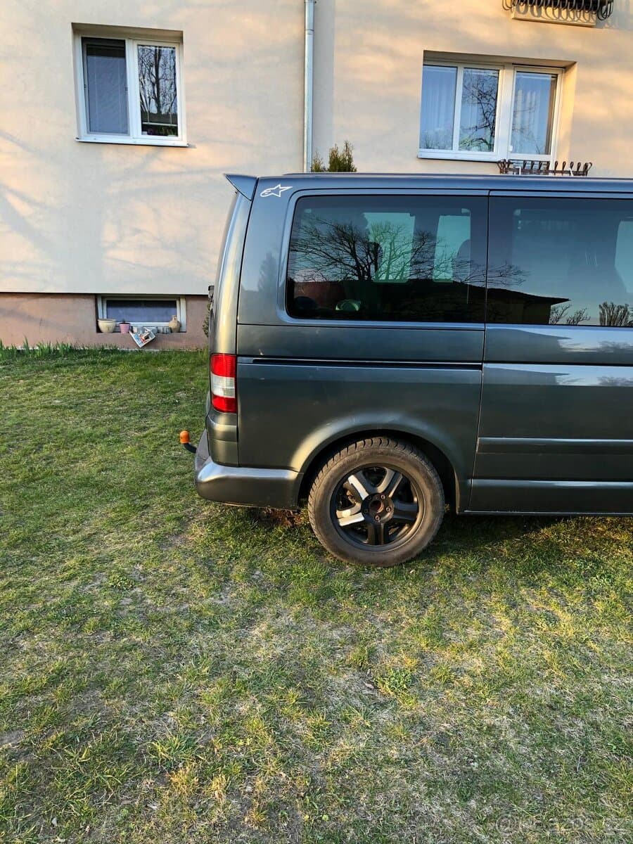 2008 Volkswagen MULTIVAN - 2