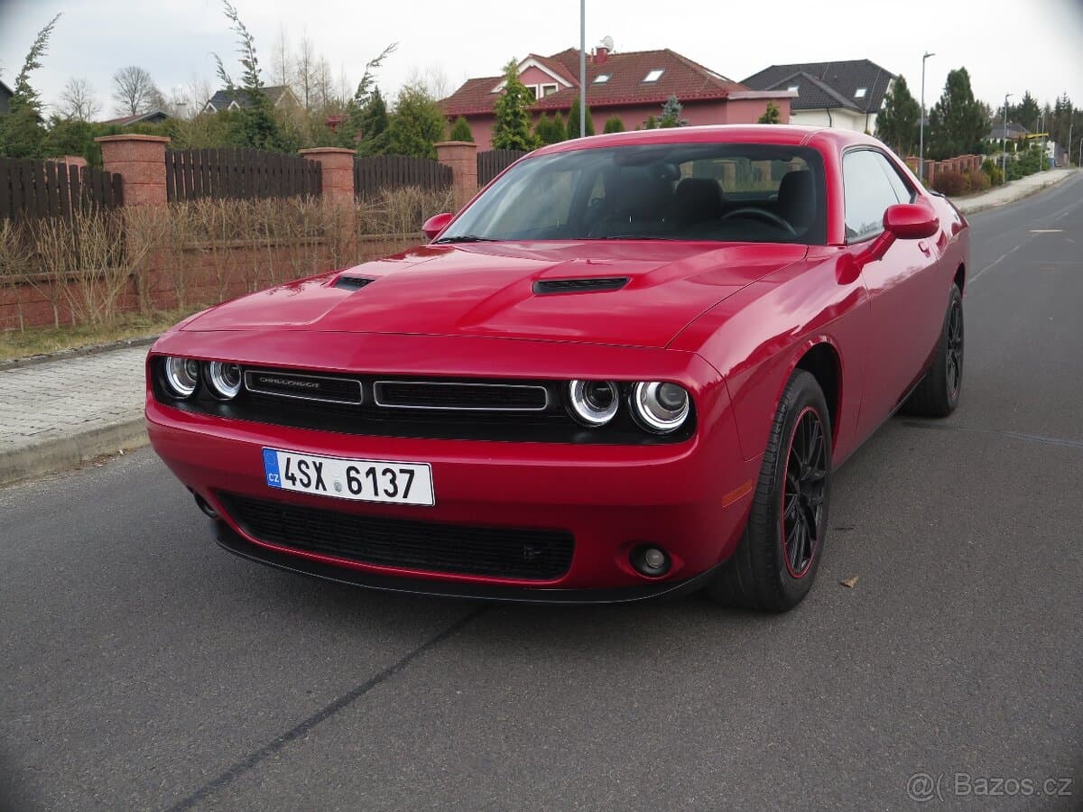 2016 Dodge CHALLENGER - 2