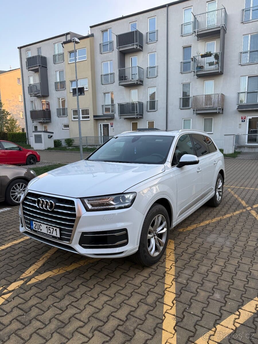 Audi Q7 - 2
