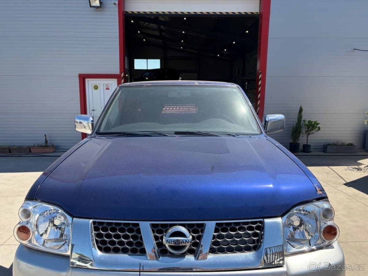 2003 Nissan NAVARA - 2