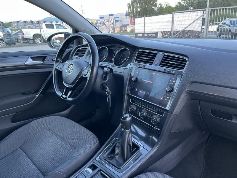2018 Volkswagen GOLF - 2