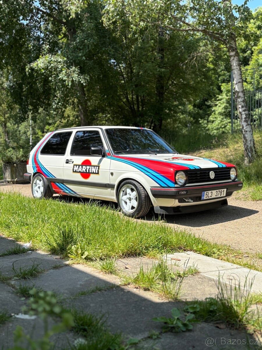 1990 Volkswagen GOLF - 2