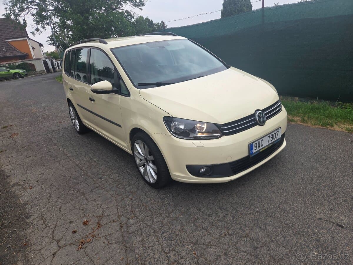 2015 Volkswagen TOURAN - 2