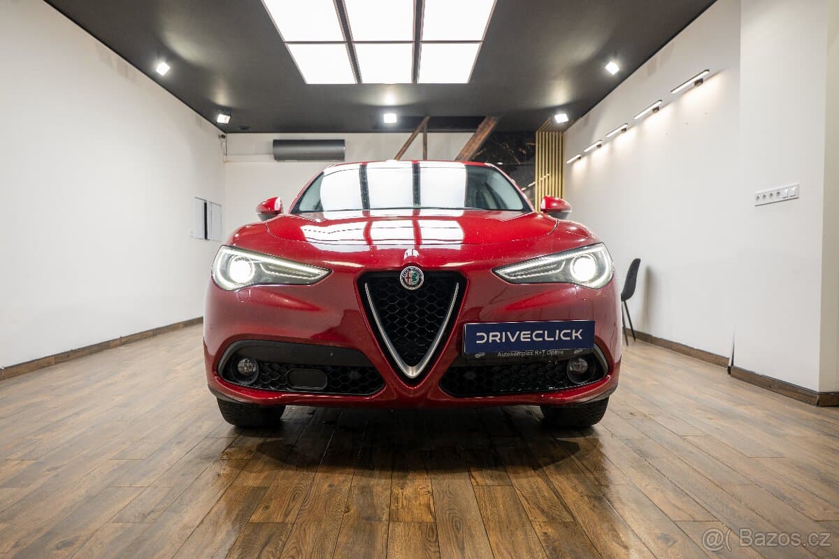 2017 Alfa Romeo STELVIO - 2