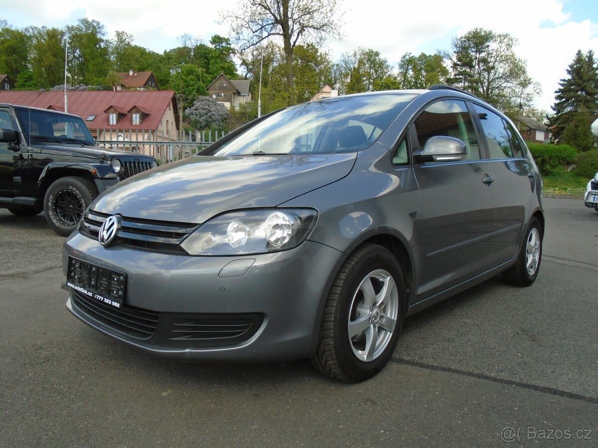 2013 Volkswagen GOLF - 2