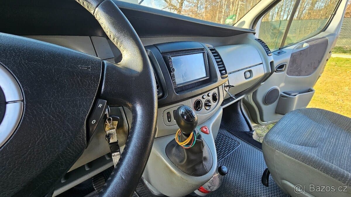 2008 Renault TRAFIC - 2