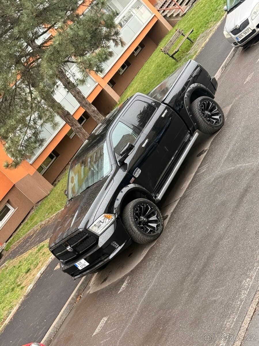 2014 Dodge OSTATNÍ - 2