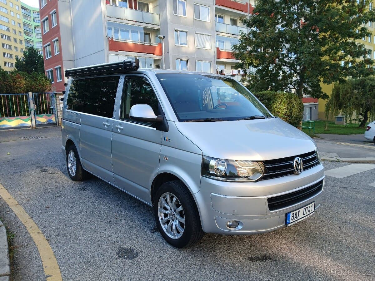 2010 Volkswagen MULTIVAN - 2