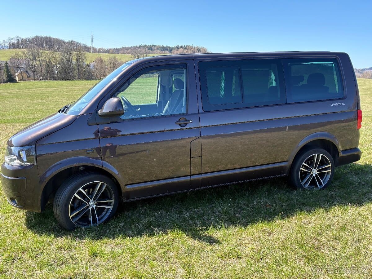 Volkswagen MULTIVAN - 2
