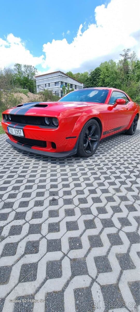2016 Dodge CHALLENGER - 2