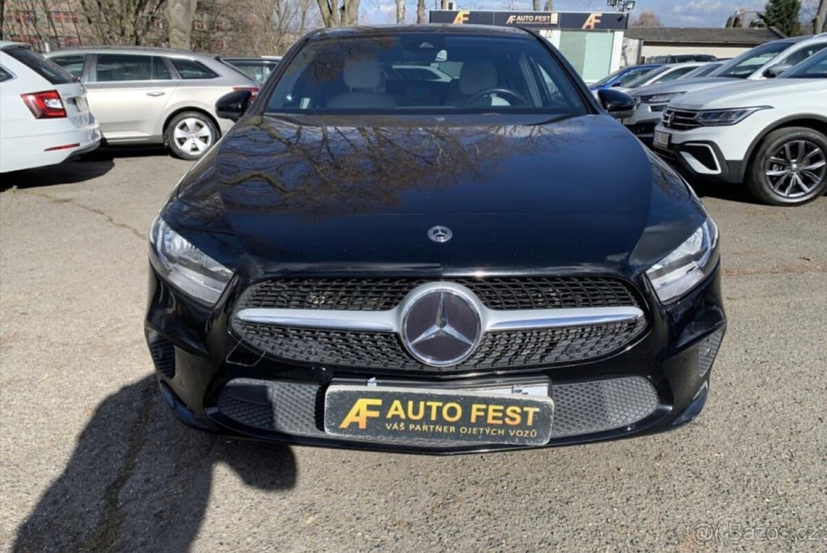 2018 Mercedes-Benz OSTATNÍ - 2
