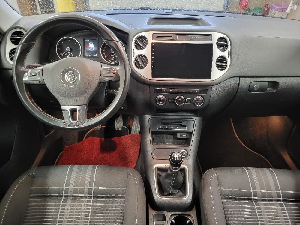 2015 Volkswagen TIGUAN - 2