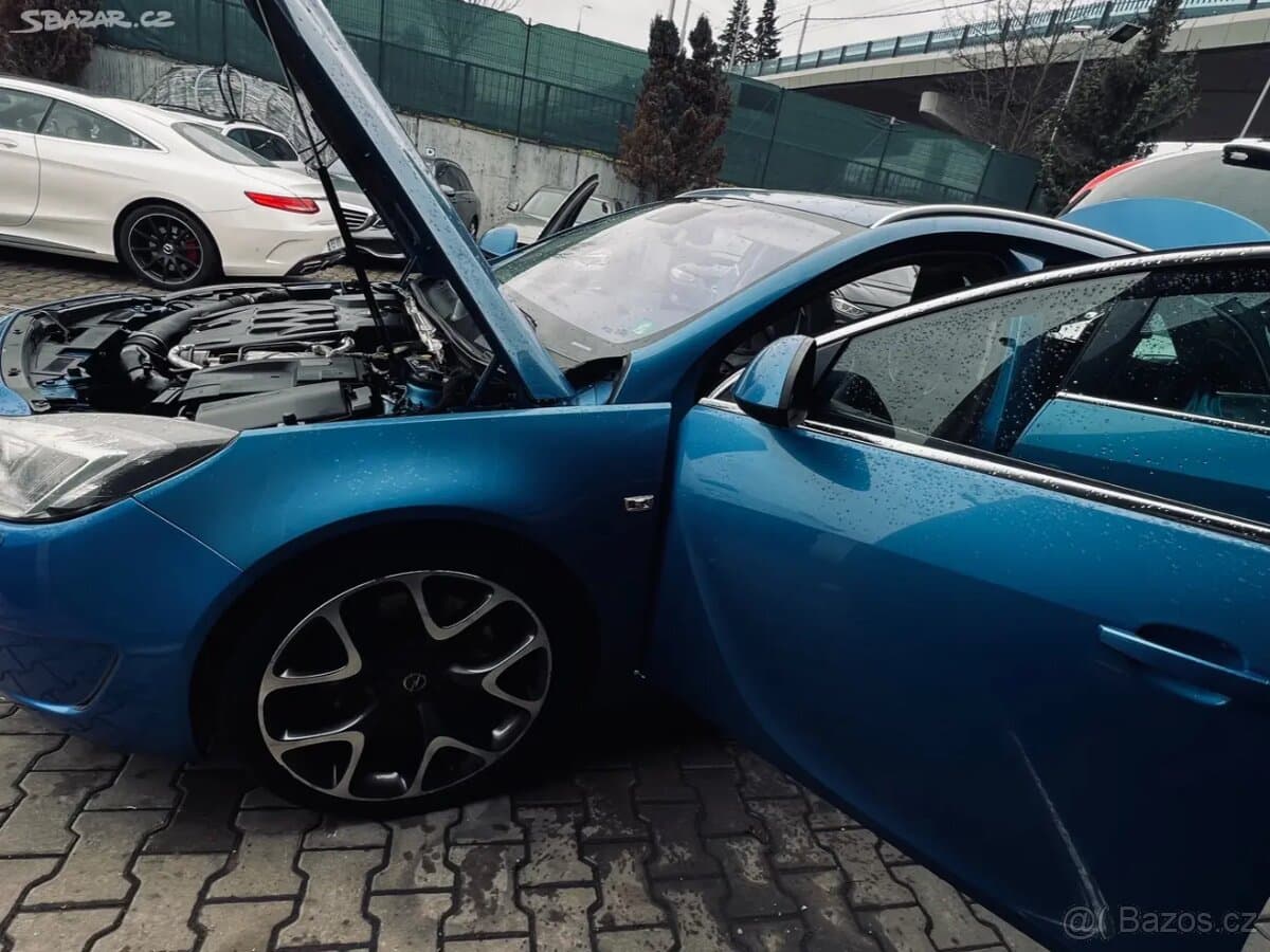 2011 Opel INSIGNIA - 2