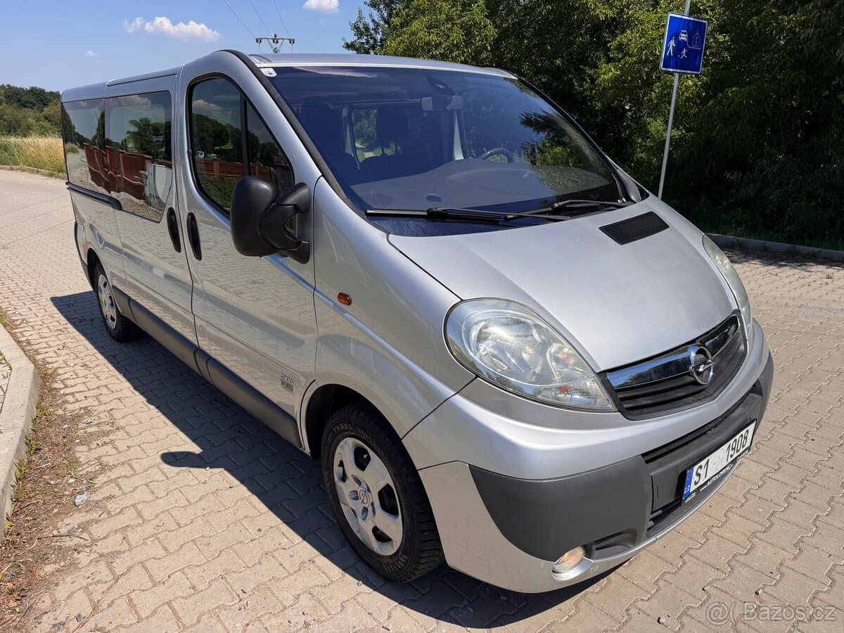 2011 Opel VIVARO - 2