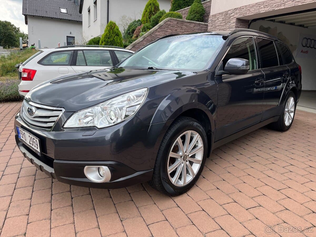 2012 Subaru OUTBACK - 2