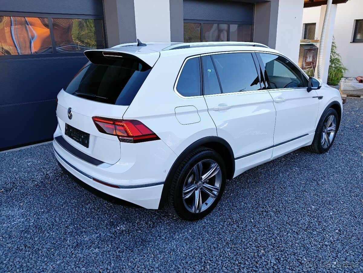 2019 Volkswagen TIGUAN - 2
