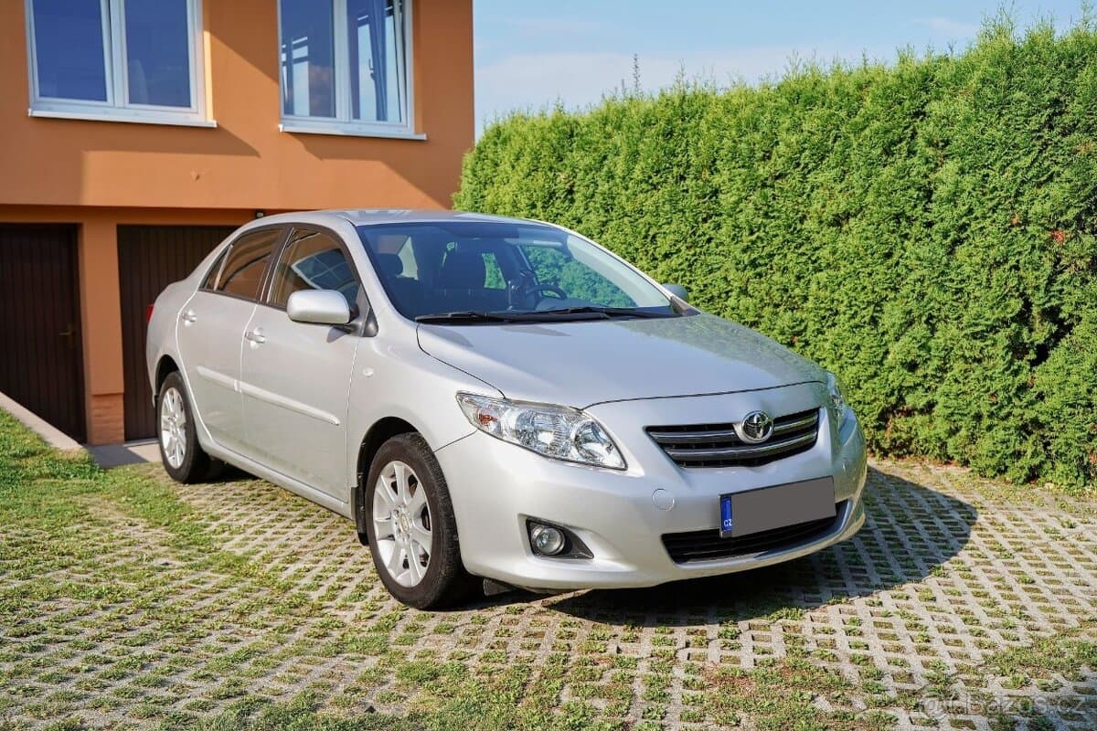 Toyota COROLLA - 2