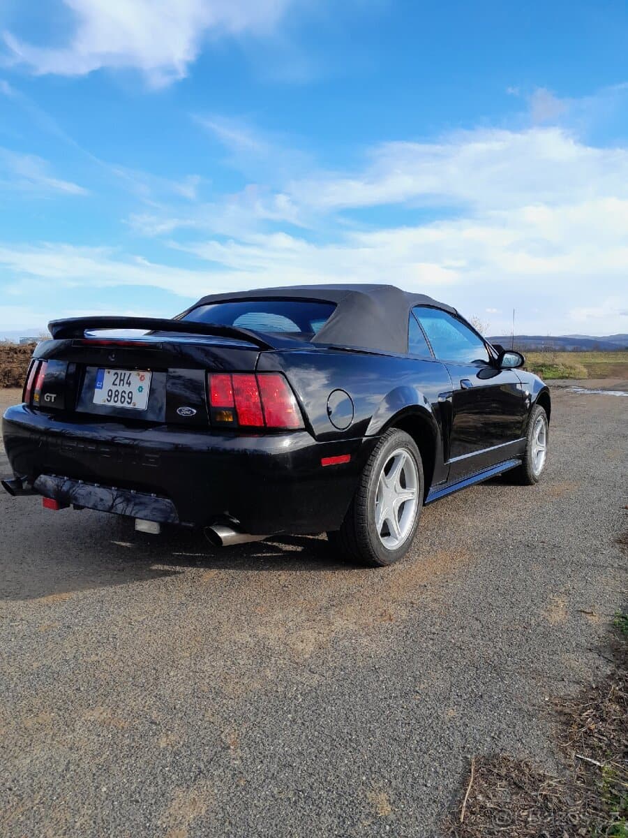1999 Ford MUSTANG - 2