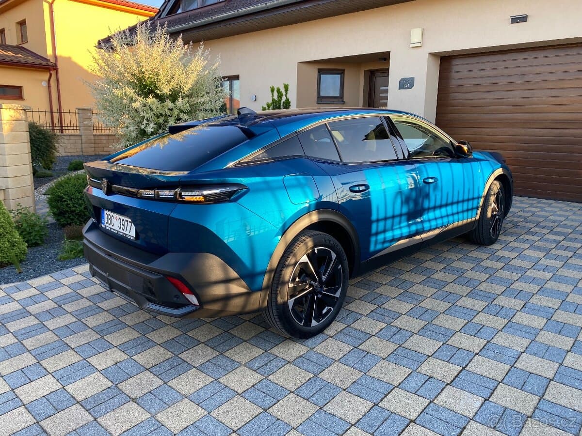 2023 Peugeot 408 - 2
