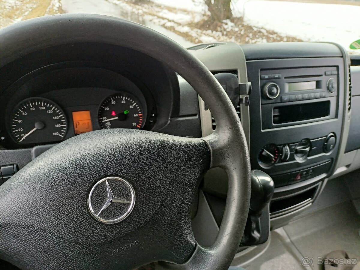 2012 Mercedes-Benz SPRINTER - 2