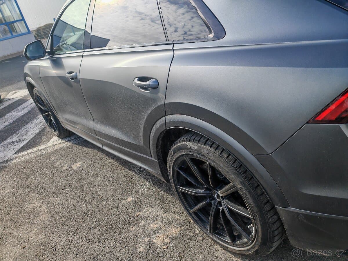 2020 Audi Q8 - 2