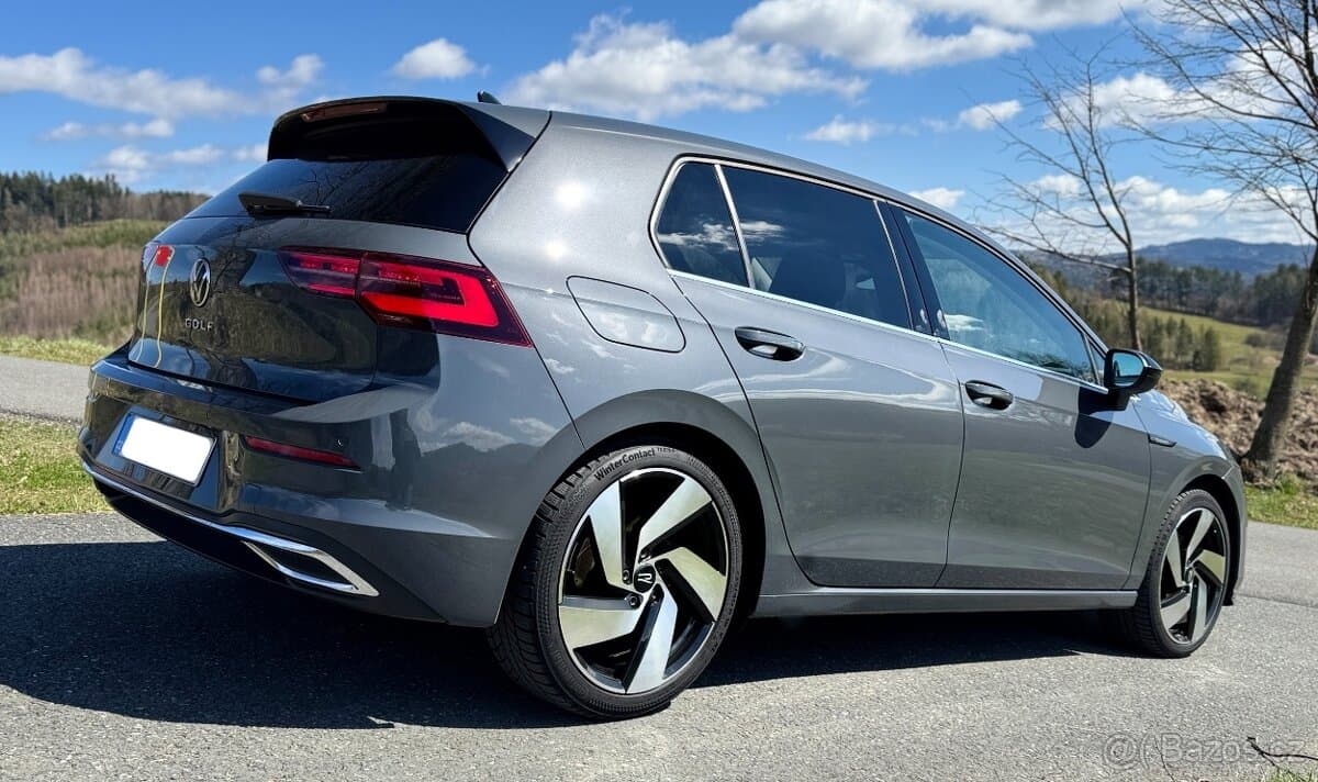 2021 Volkswagen GOLF - 2