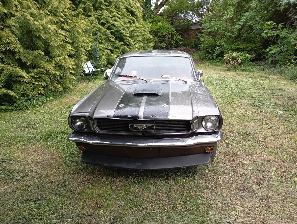 1966 Ford MUSTANG - 2