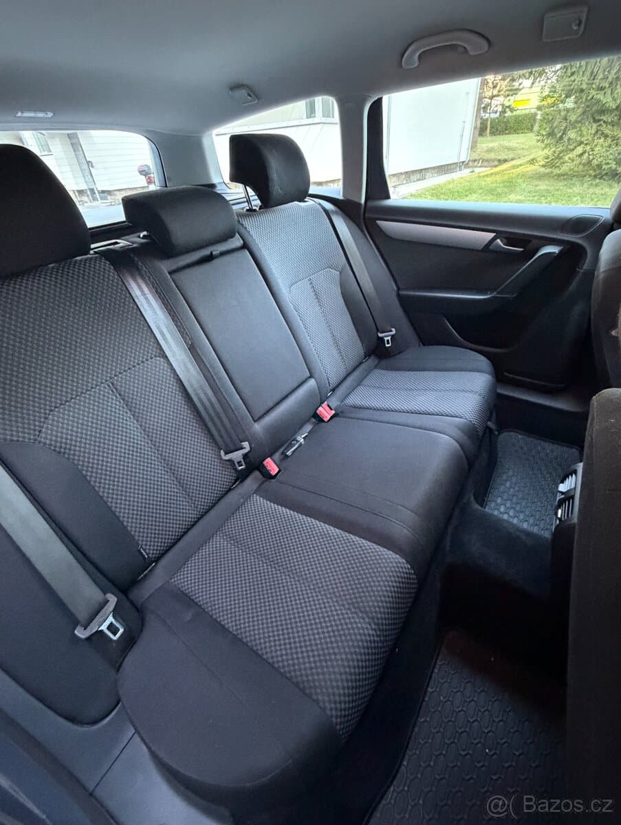 2013 Volkswagen PASSAT - 2