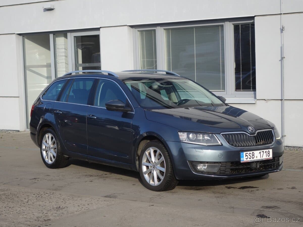Škoda OCTAVIA - 2