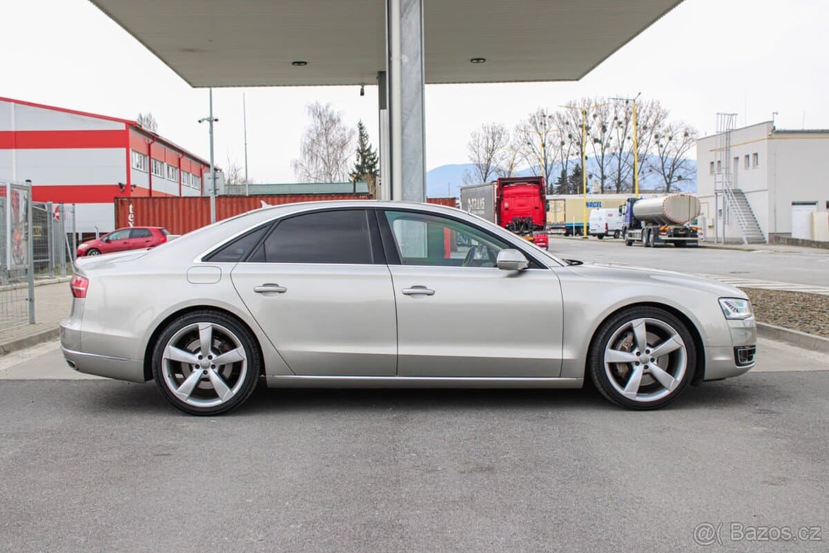 2013 Audi A8 - 2