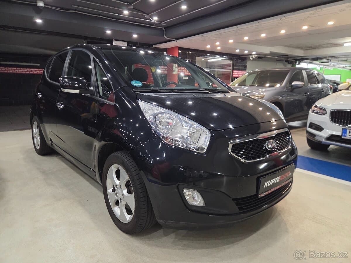 2013 Kia VENGA - 2