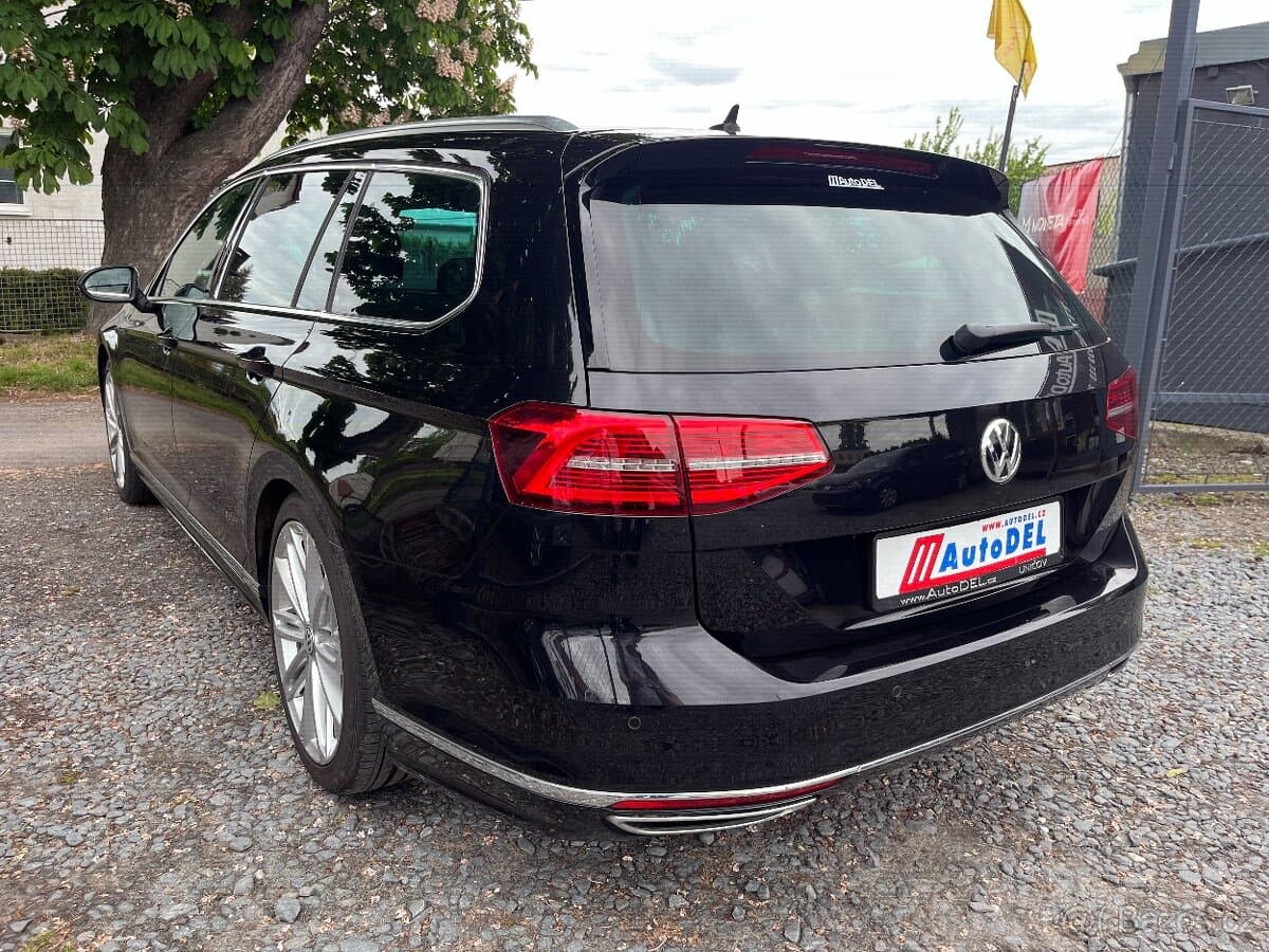 2018 Volkswagen PASSAT - 2