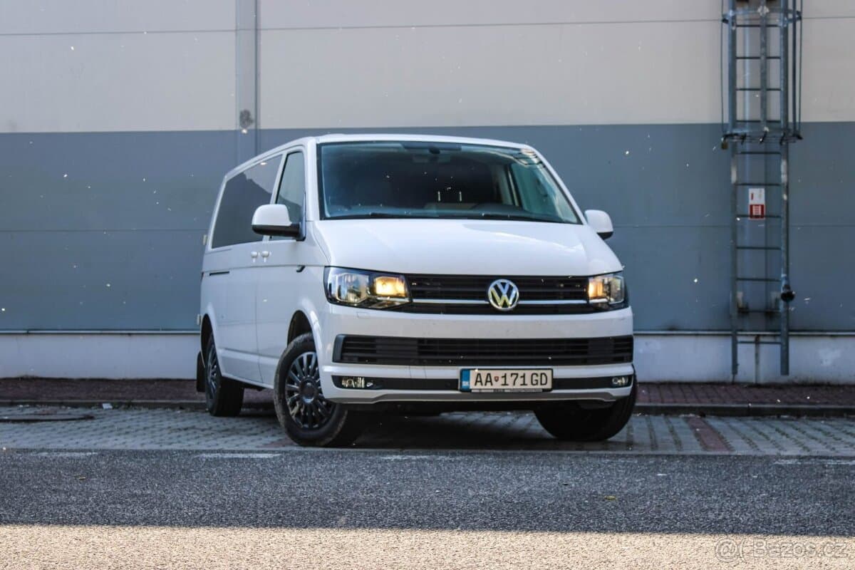 2017 Volkswagen CARAVELLE - 2