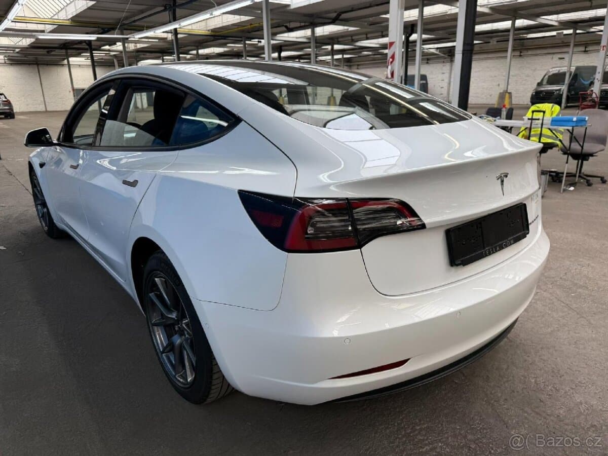 2022 Tesla MODEL 3 - 2