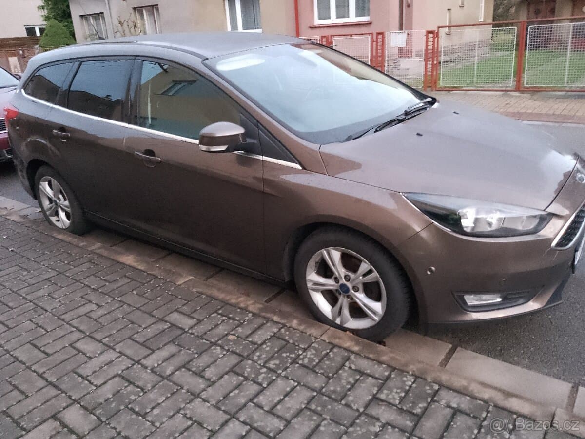2016 Ford FOCUS - 2