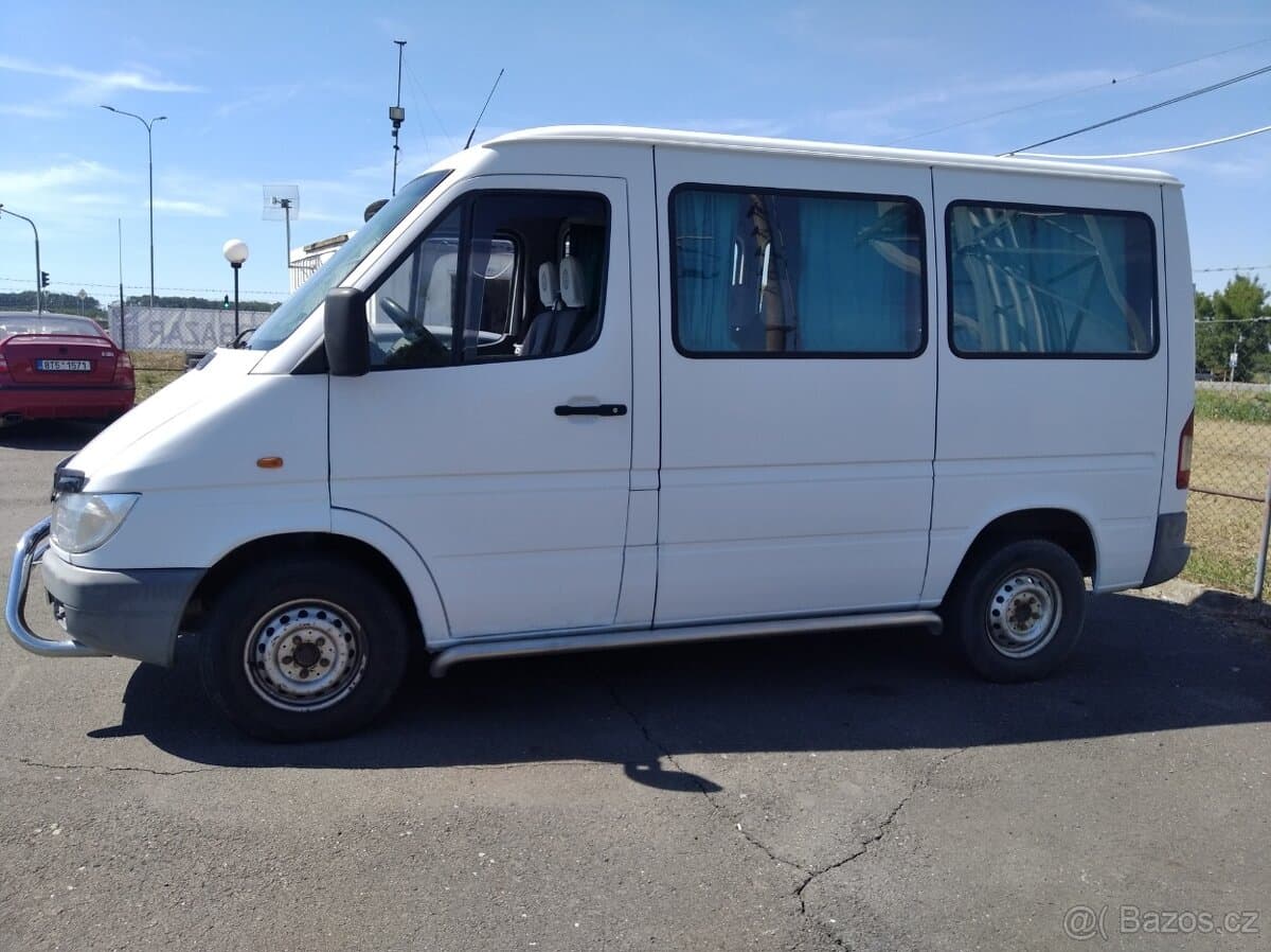 2002 Mercedes-Benz SPRINTER - 2
