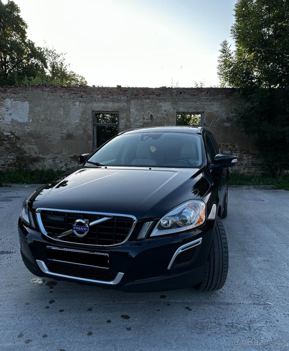 Volvo XC60 - 2
