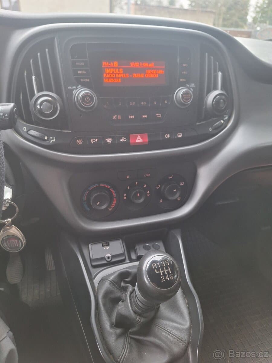 2015 Fiat DOBLO - 2