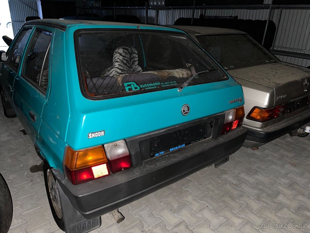 Škoda FAVORIT - 2