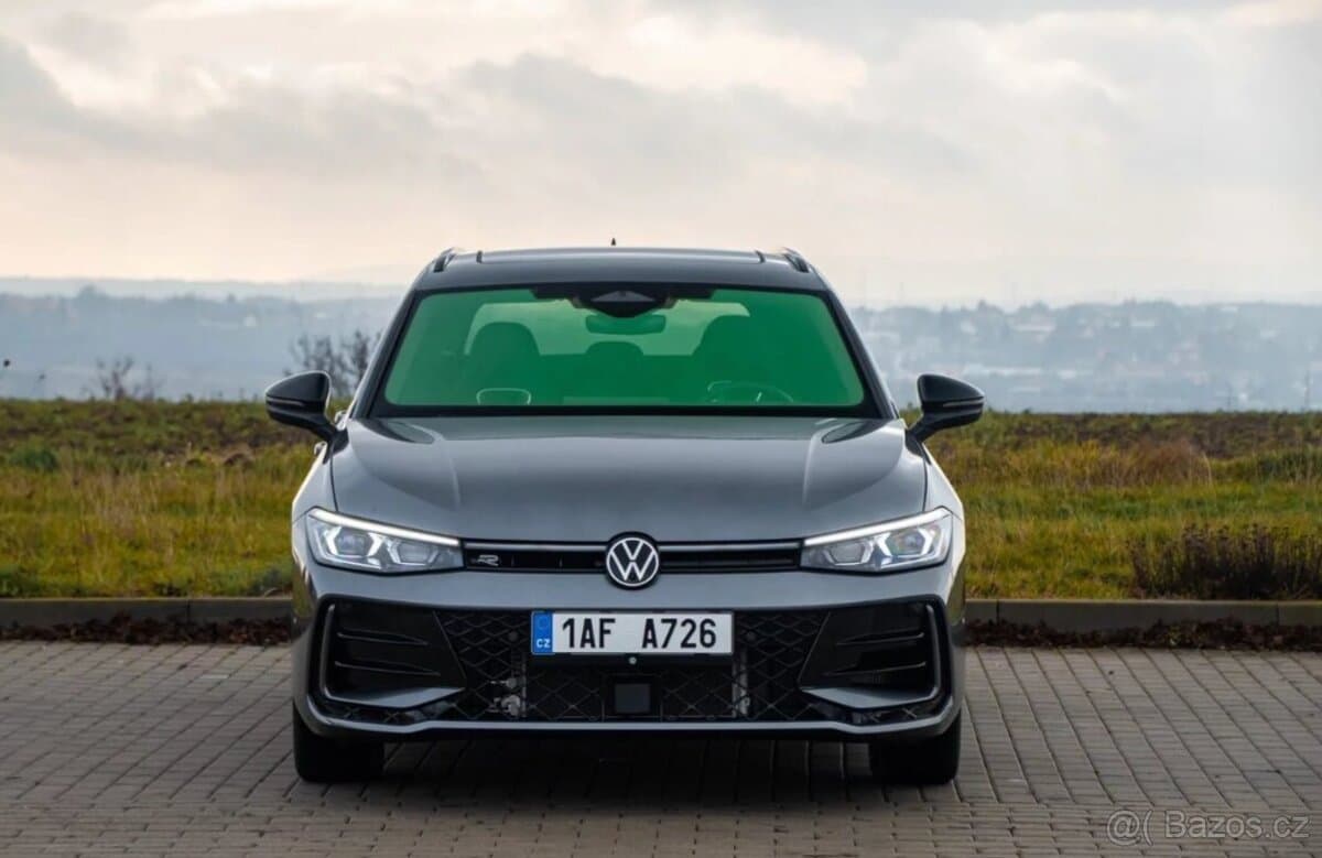 Volkswagen PASSAT - 2