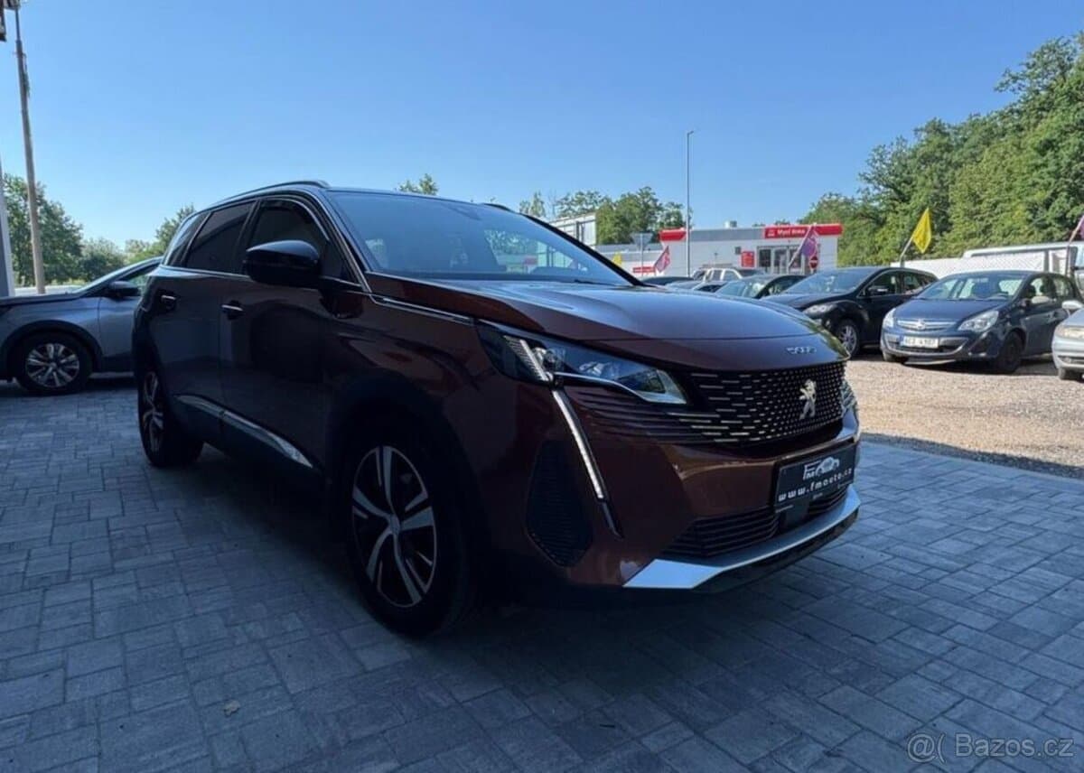 2023 Peugeot 5008 - 2