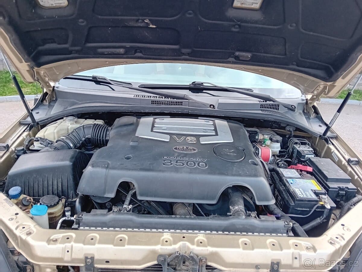2005 Kia SORENTO - 2